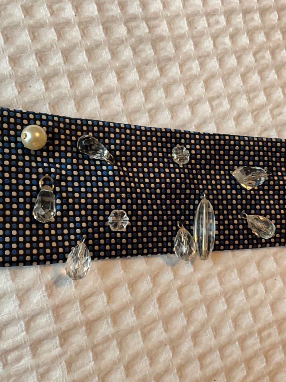 TIE neckless - Picture 5 of 5